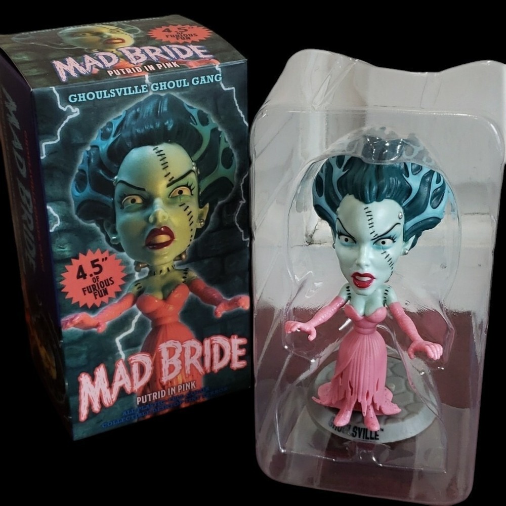 Retro-a-gogo Ghoulsville Ghoul Gang MAD BRIDE Figurine Putrid in Pink #8 NEW